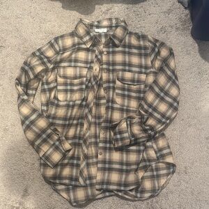 Women's Plaid Long Sleeve Shirt in Tan and Black